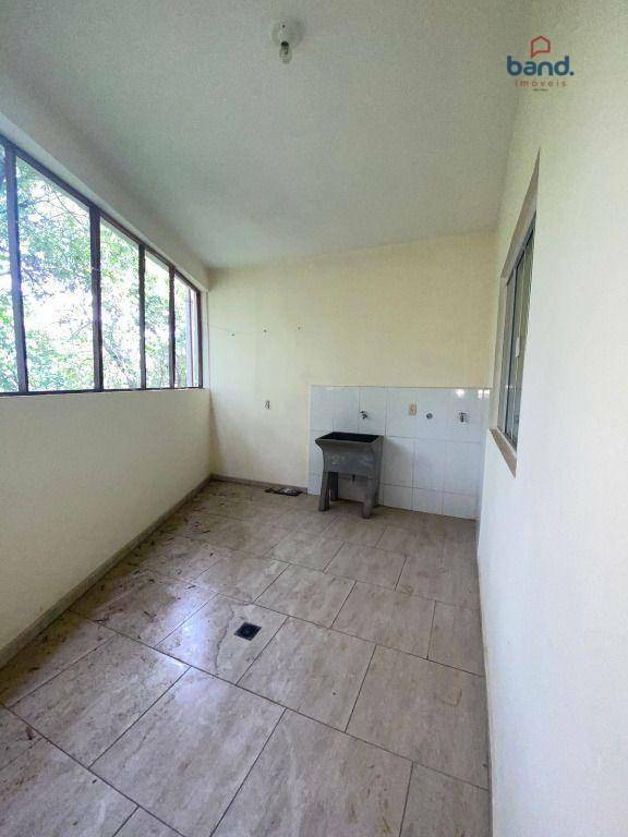 Casa para alugar com 2 quartos, 80m² - Foto 2