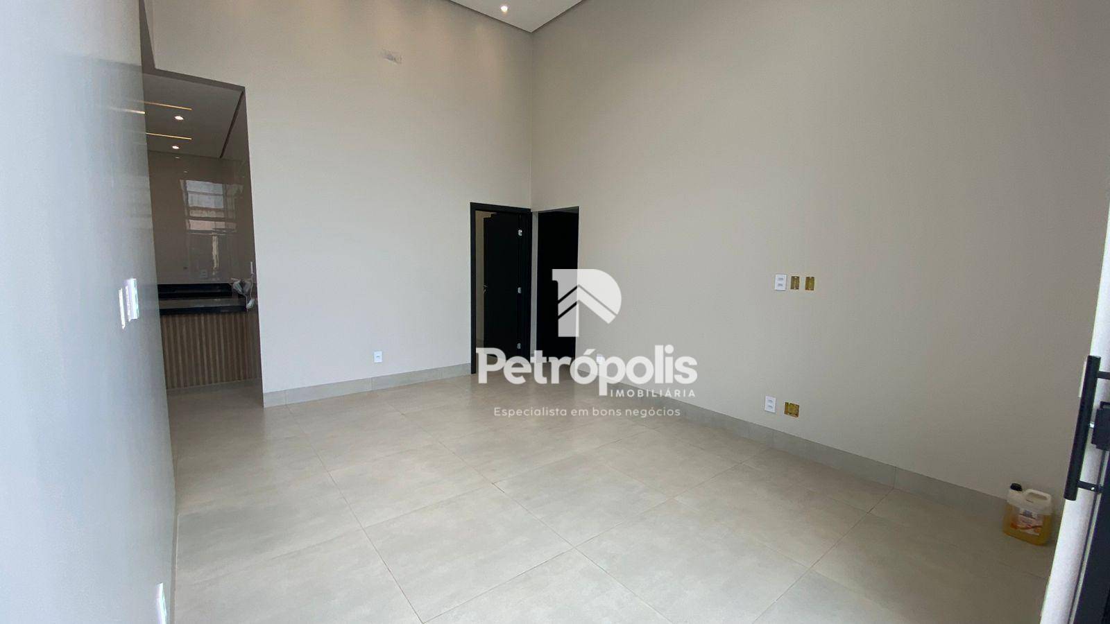 Casa à venda com 3 quartos, 104m² - Foto 2