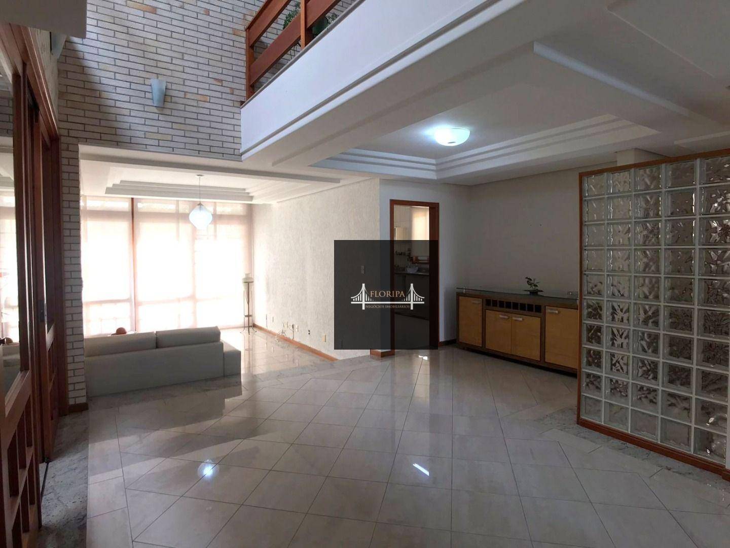 Casa à venda com 4 quartos, 325m² - Foto 9