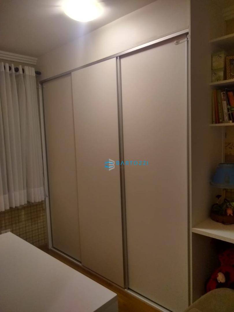 Apartamento à venda com 2 quartos, 60m² - Foto 8