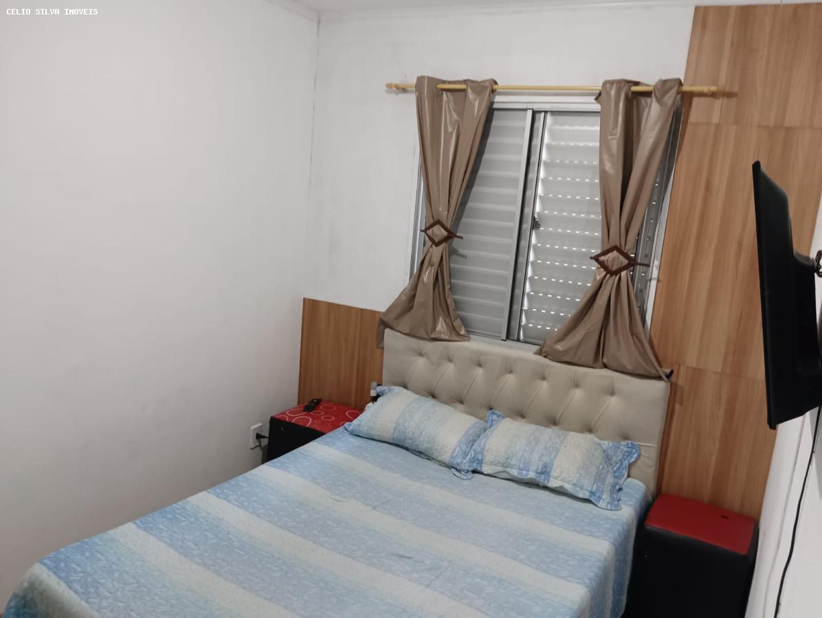 Apartamento à venda com 3 quartos, 73m² - Foto 4