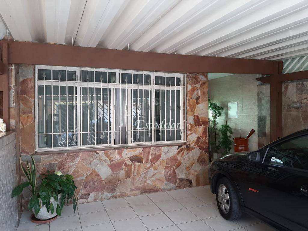 Sobrado à venda com 3 quartos, 320m² - Foto 1