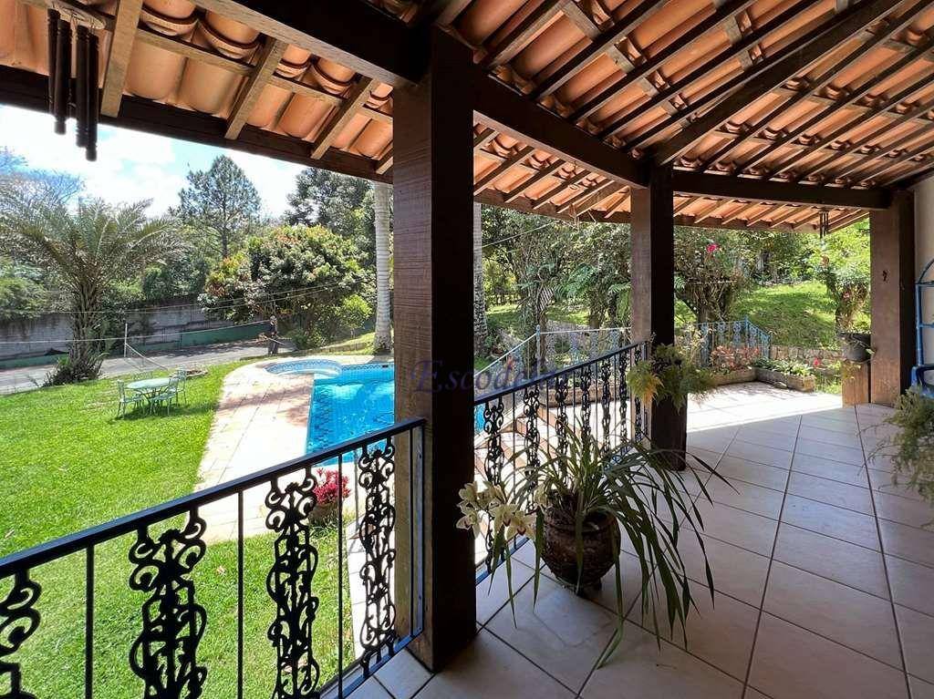 Casa de Condomínio à venda com 4 quartos, 545m² - Foto 31