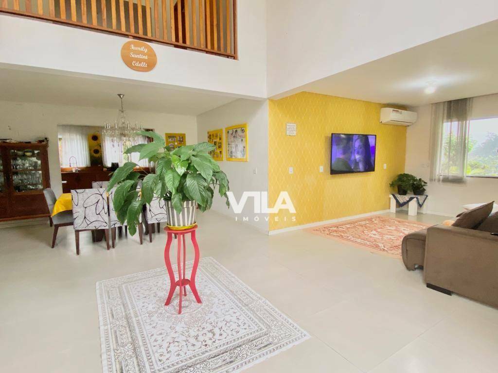 Casa à venda com 5 quartos, 369m² - Foto 3