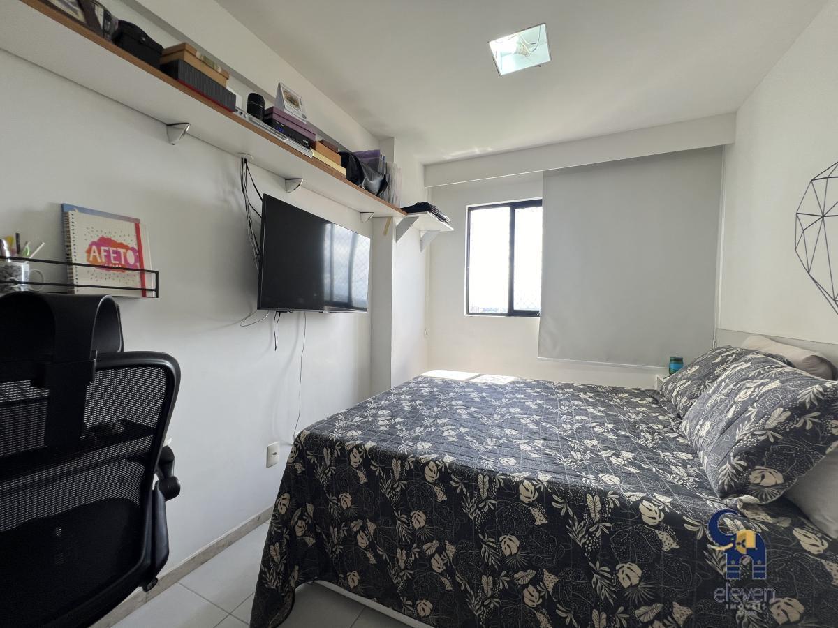 Apartamento à venda com 2 quartos, 70m² - Foto 14