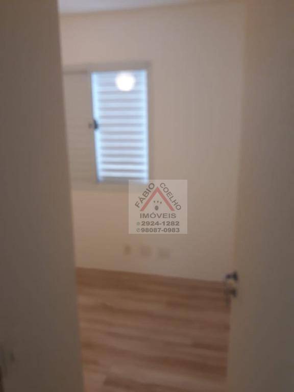 Apartamento à venda com 3 quartos, 107m² - Foto 12