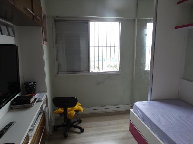 Apartamento à venda com 2 quartos, 58m² - Foto 11