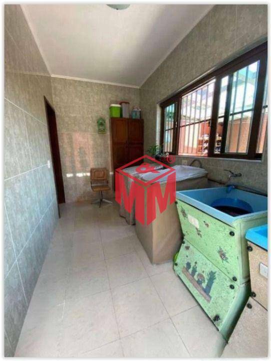 Sobrado à venda com 4 quartos, 398m² - Foto 12