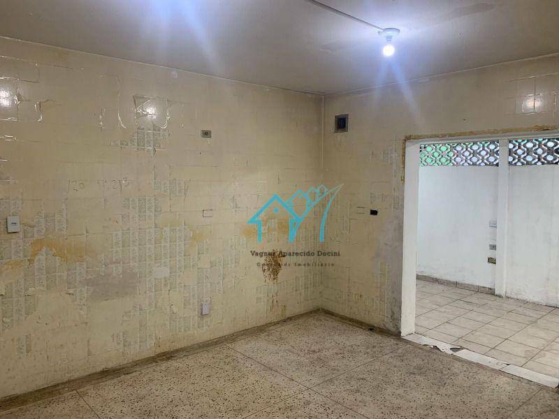 Sobrado à venda e aluguel com 6 quartos, 250M2 - Foto 5