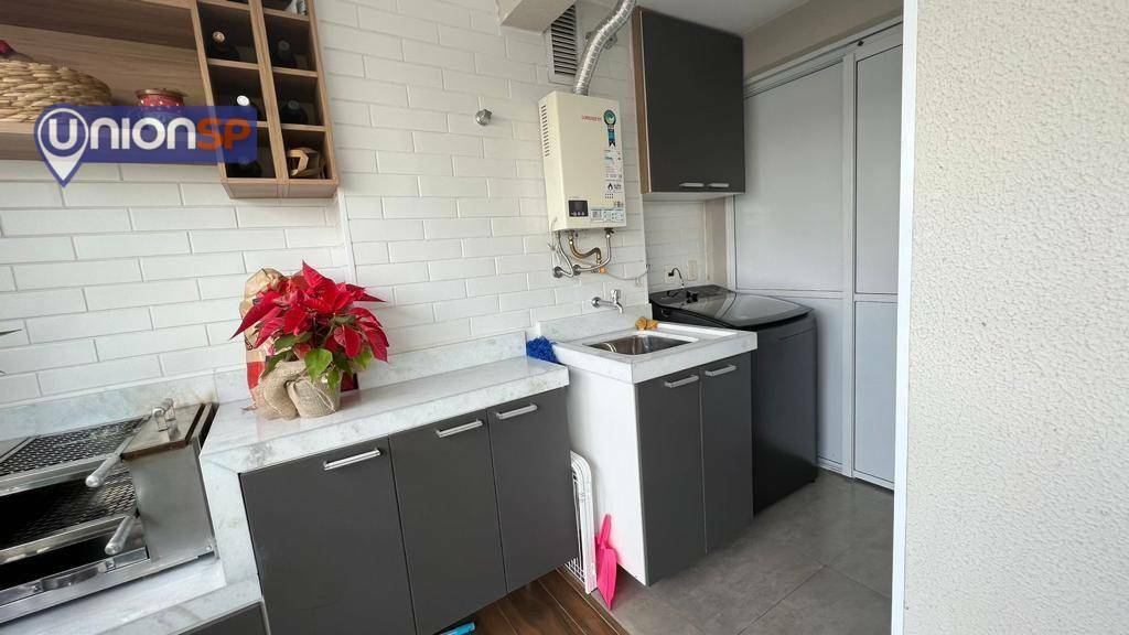 Apartamento à venda com 2 quartos, 61m² - Foto 11