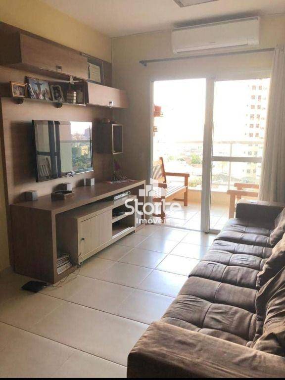 Apartamento à venda com 3 quartos, 90m² - Foto 1