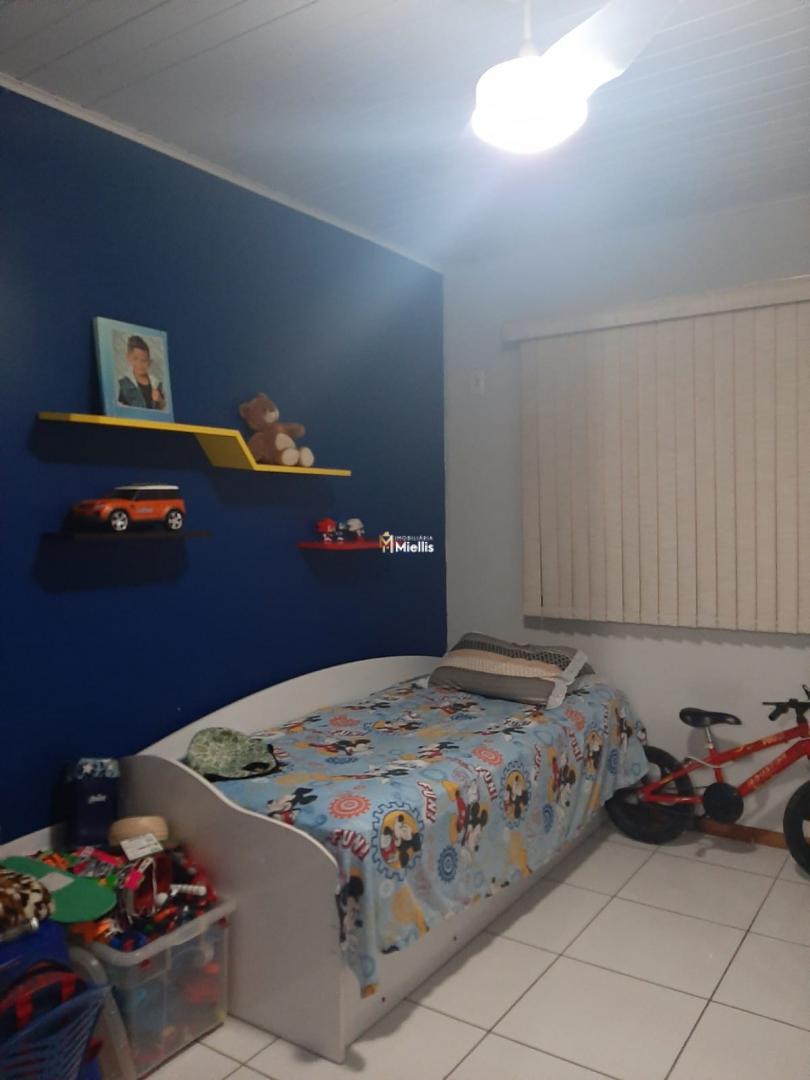 Casa à venda com 2 quartos, 60m² - Foto 6