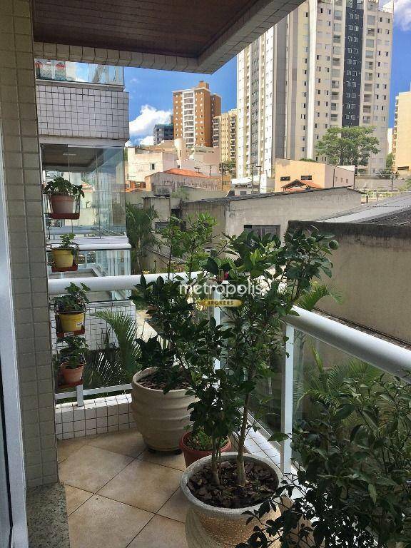 Apartamento à venda com 3 quartos, 138m² - Foto 2