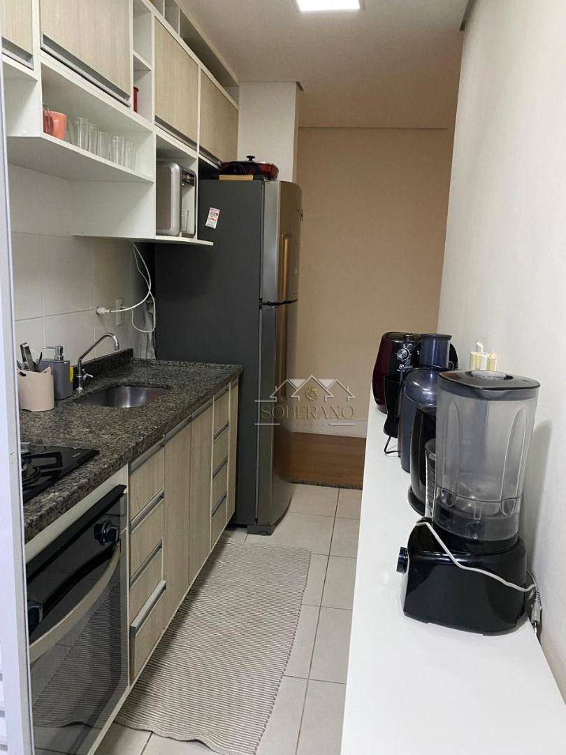 Apartamento à venda com 3 quartos, 65m² - Foto 3