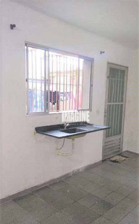 Sobrado à venda com 2 quartos, 57m² - Foto 3