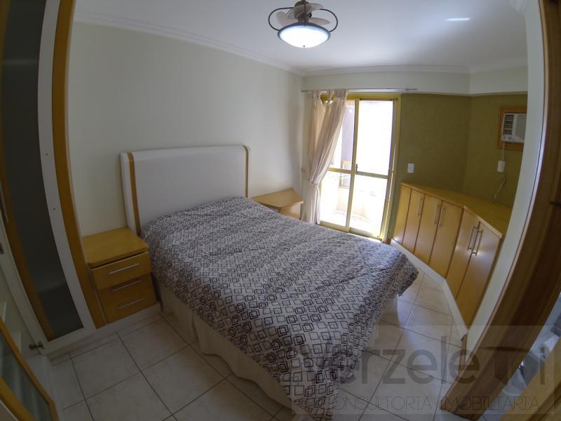 Apartamento à venda com 3 quartos, 157m² - Foto 22