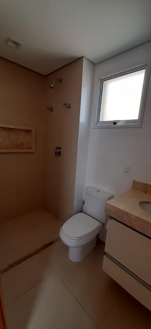 Apartamento à venda com 3 quartos, 145m² - Foto 32