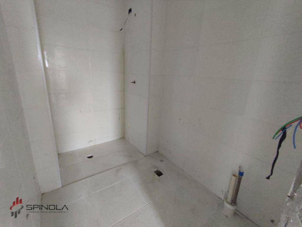 Apartamento à venda com 2 quartos, 75m² - Foto 14