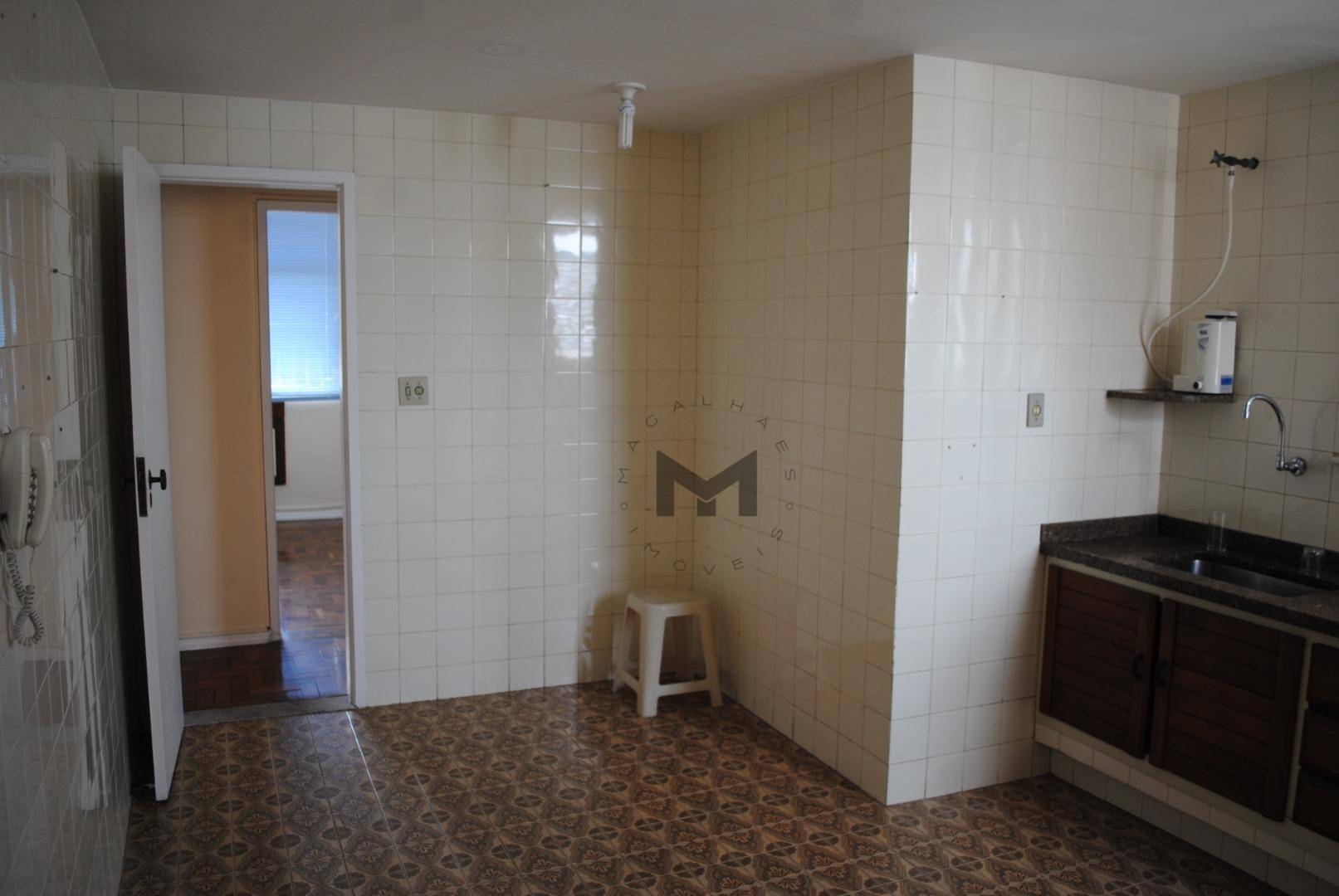 Apartamento à venda com 3 quartos, 113m² - Foto 10