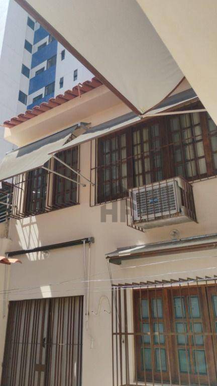 Casa à venda com 3 quartos, 240M2 - Foto 2
