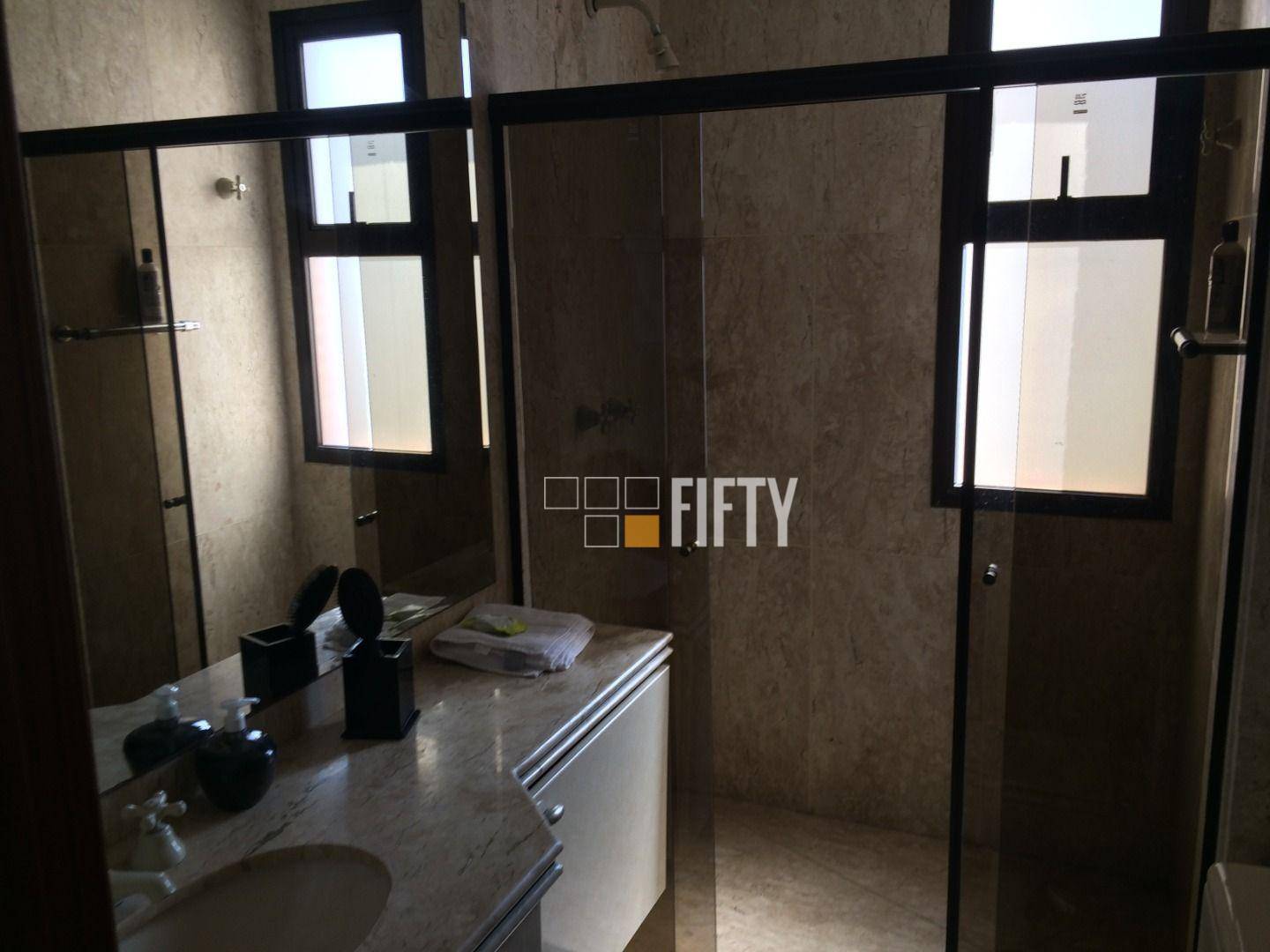 Apartamento à venda com 4 quartos, 275m² - Foto 16