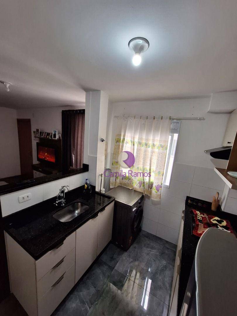 Apartamento à venda com 2 quartos, 40m² - Foto 5