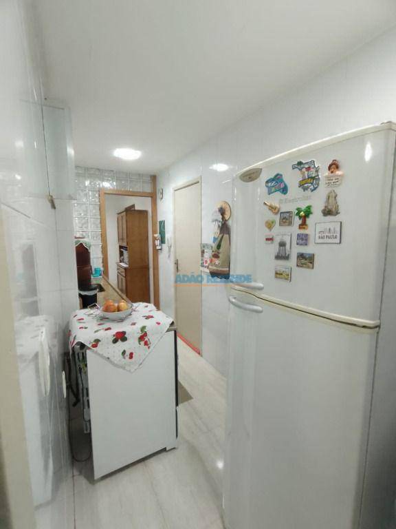 Apartamento à venda com 2 quartos, 48m² - Foto 16