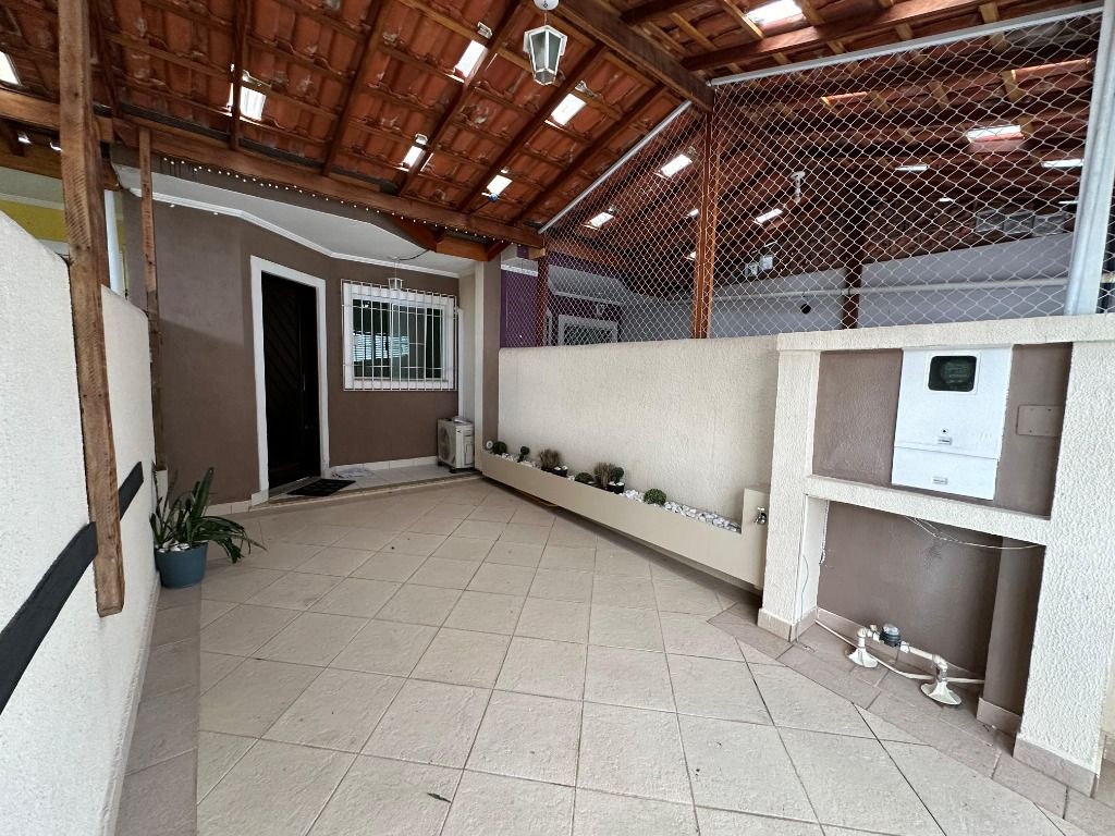 Sobrado à venda e aluguel com 3 quartos, 127m² - Foto 36