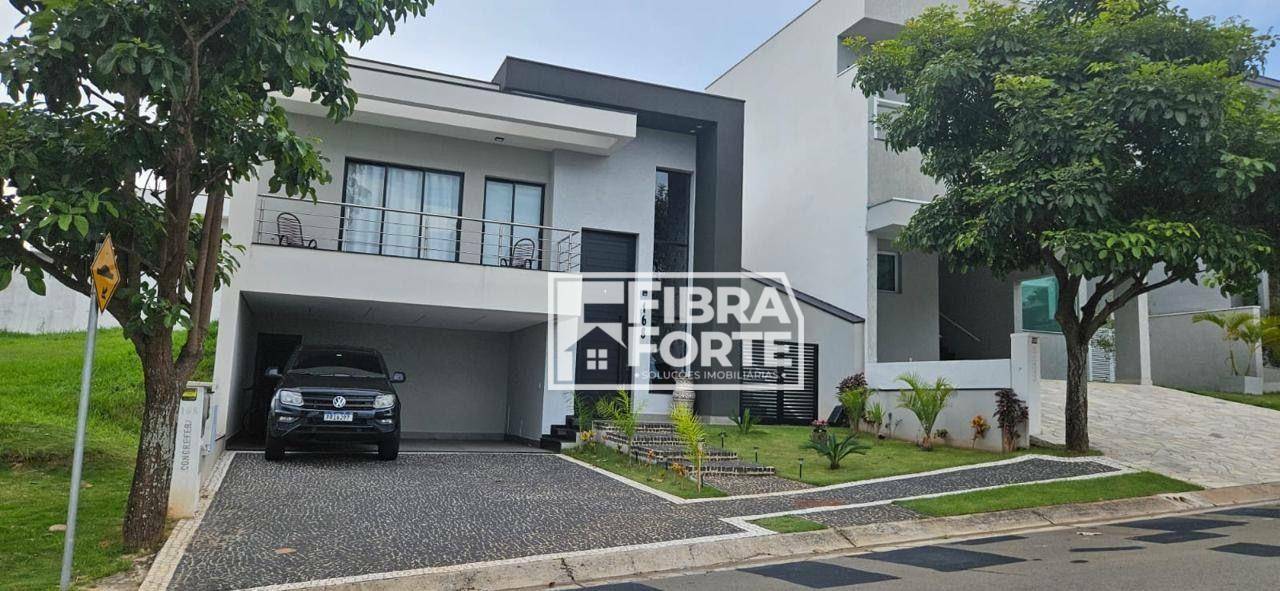 Casa de Condomínio à venda com 3 quartos, 230m² - Foto 1