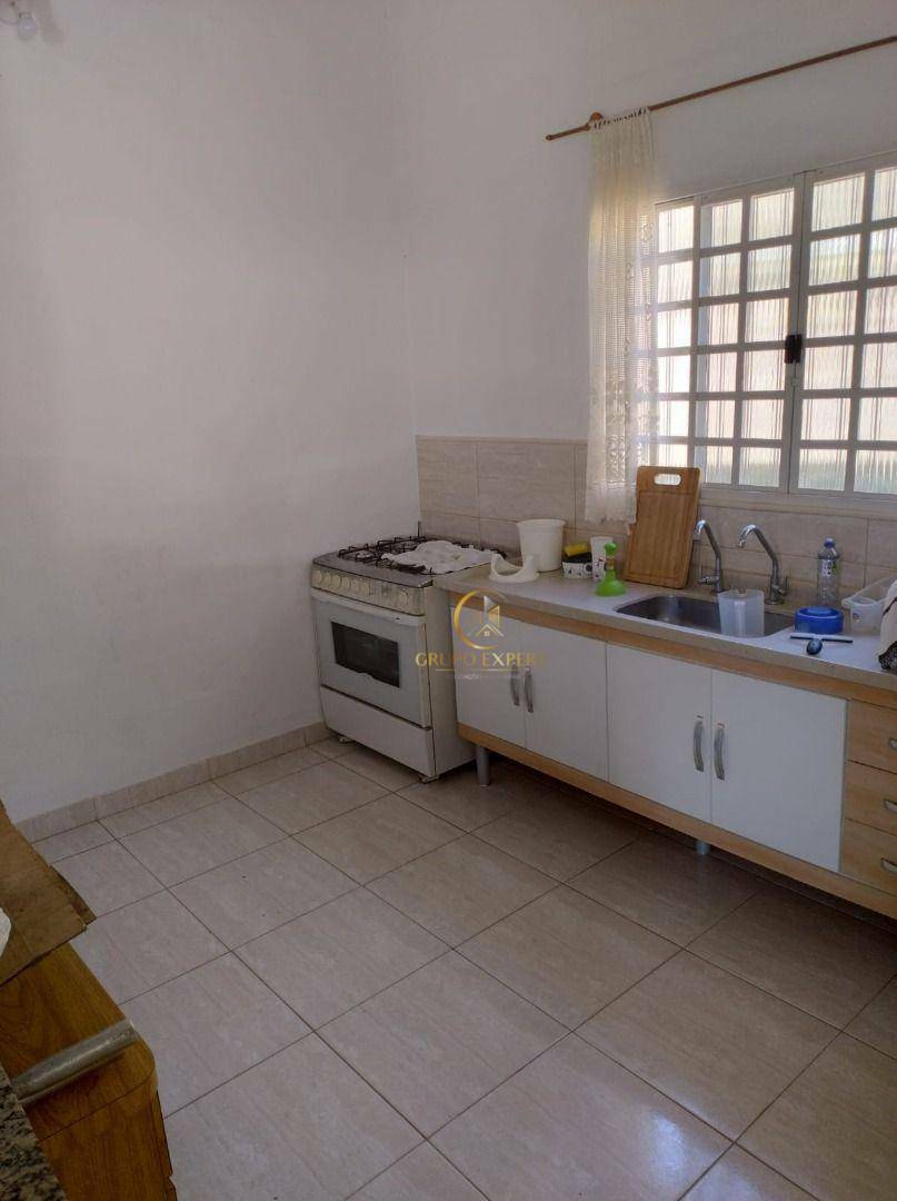 Chácara à venda com 3 quartos, 80m² - Foto 11