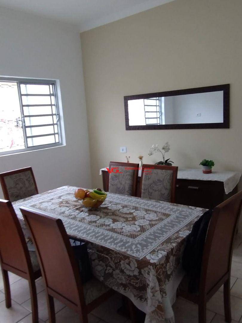 Casa à venda com 4 quartos, 160m² - Foto 4