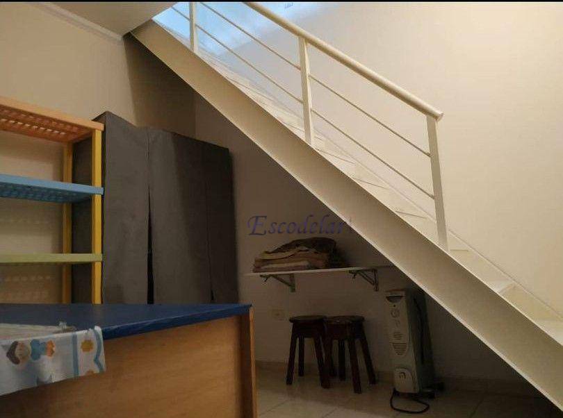 Sobrado à venda com 4 quartos, 350m² - Foto 34