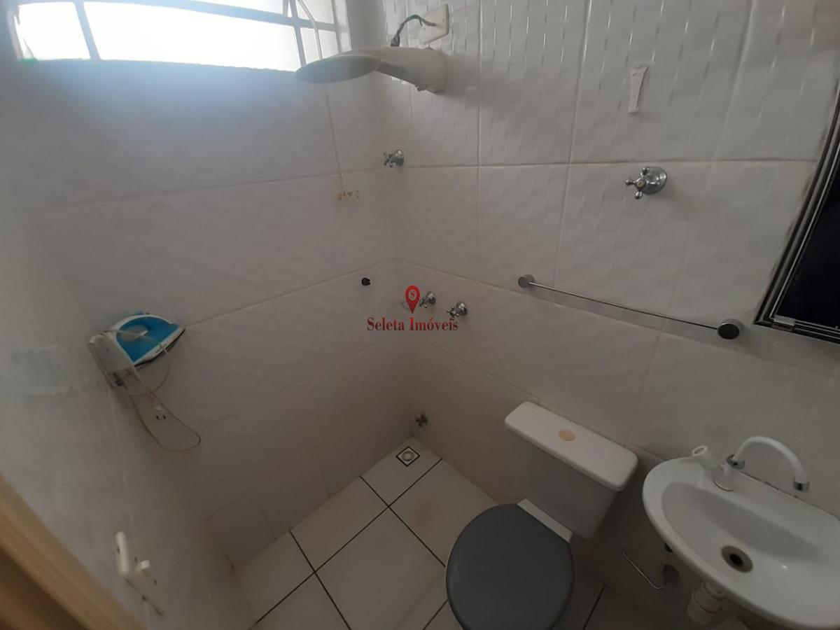 Casa à venda com 2 quartos, 150m² - Foto 10