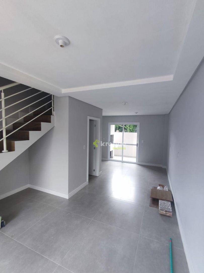 Sobrado, 2 quartos, 50 m² - Foto 2