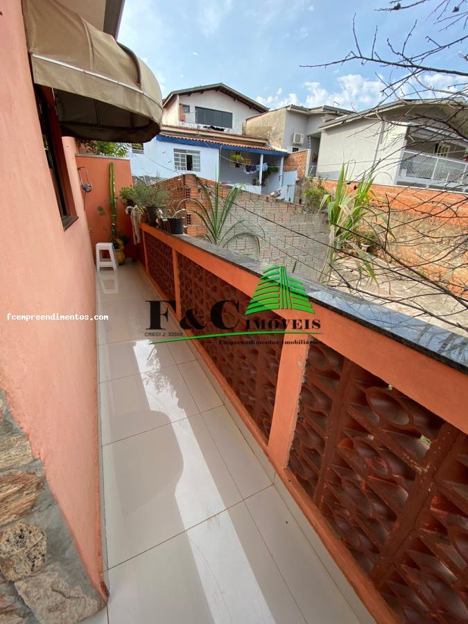 Casa à venda com 3 quartos, 250m² - Foto 23