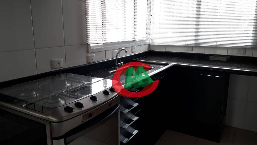 Apartamento à venda com 4 quartos, 201m² - Foto 1