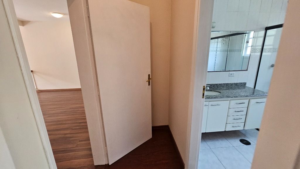 Casa de Condomínio para alugar com 6 quartos, 450m² - Foto 44