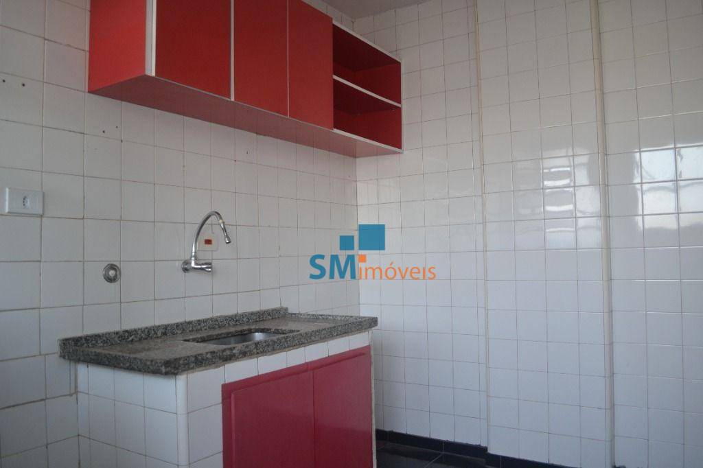 Apartamento à venda com 2 quartos, 66m² - Foto 25