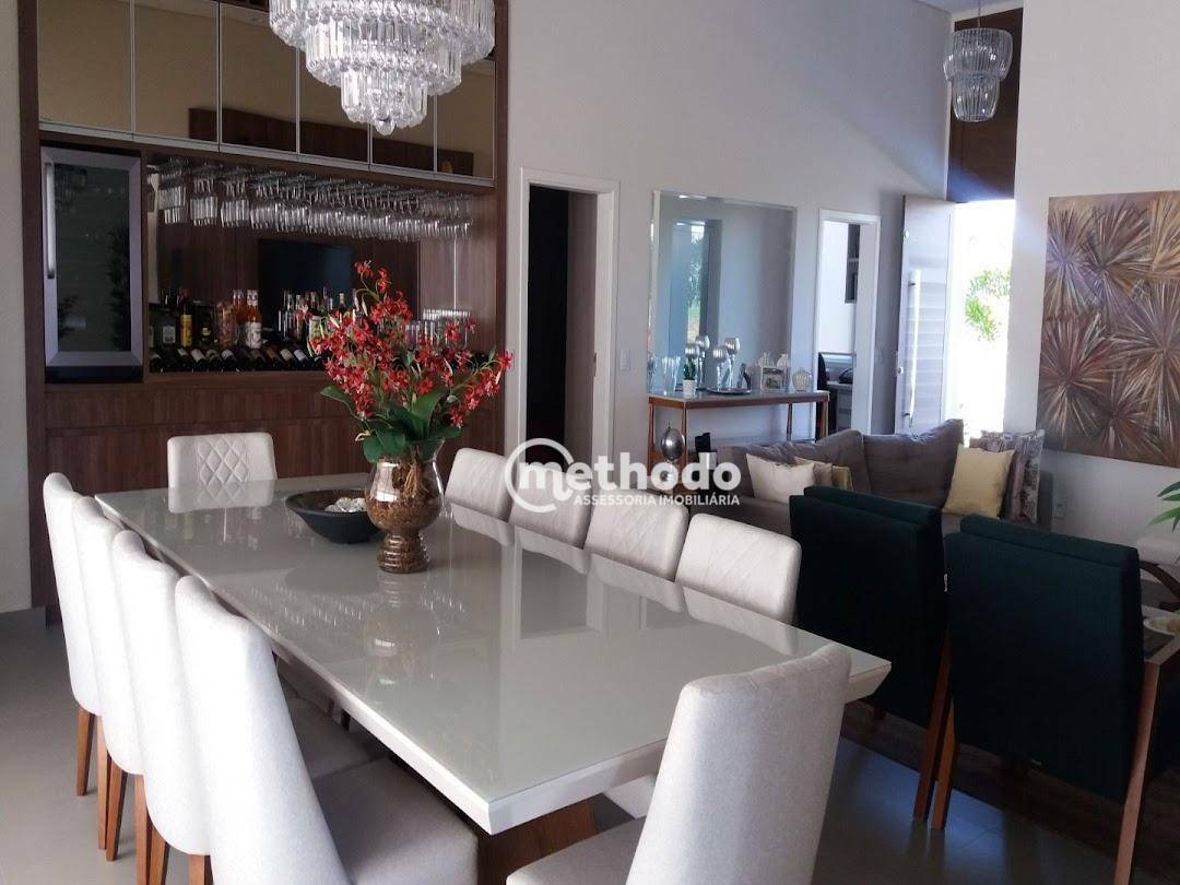 Casa à venda com 3 quartos, 233m² - Foto 5