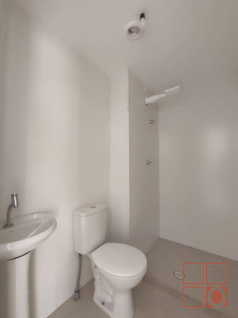 Apartamento à venda com 4 quartos, 157m² - Foto 5