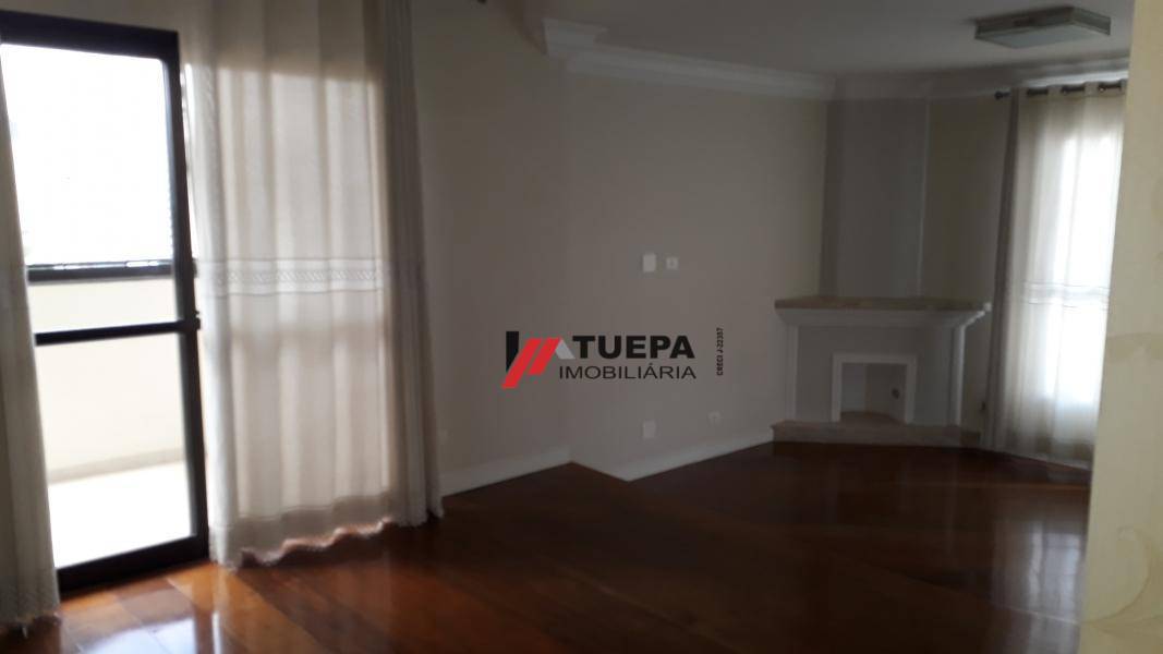 Apartamento à venda com 3 quartos, 187m² - Foto 1