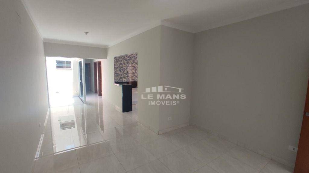 Casa à venda com 3 quartos, 122m² - Foto 6