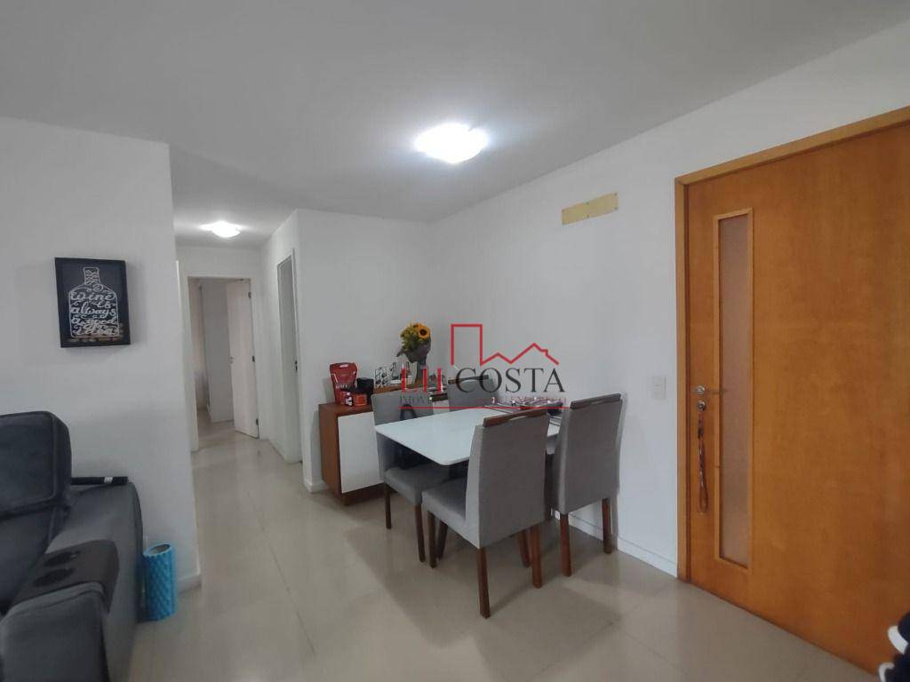 Apartamento à venda com 2 quartos, 70m² - Foto 8