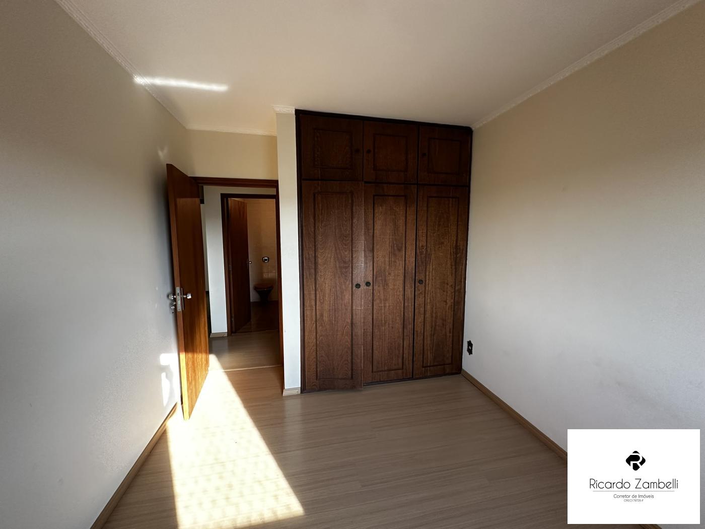 Apartamento à venda com 3 quartos, 125m² - Foto 11