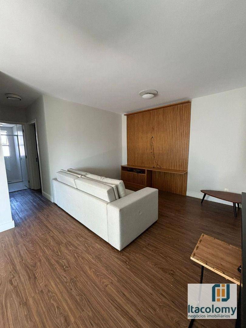 Apartamento à venda com 2 quartos, 76m² - Foto 1