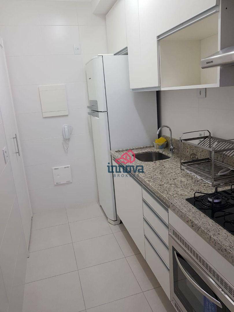 Apartamento à venda com 2 quartos, 72m² - Foto 19