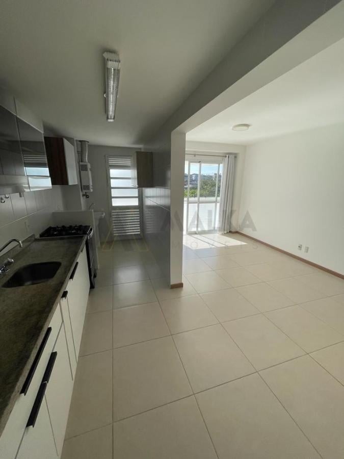 Apartamento à venda com 2 quartos, 187m² - Foto 4