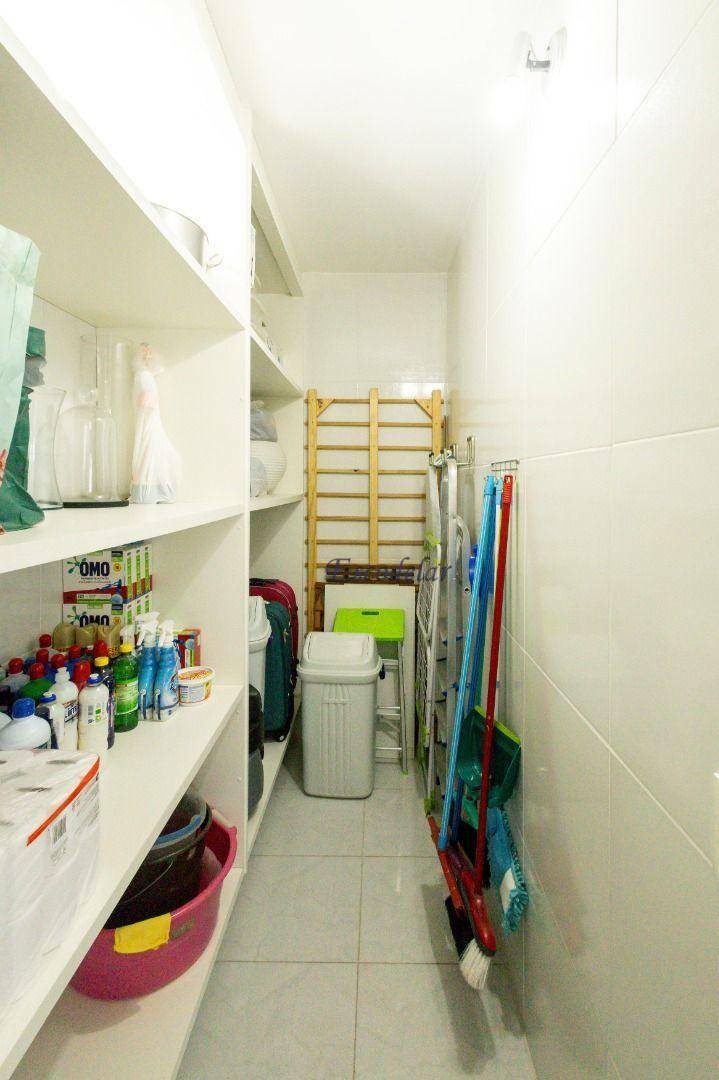 Apartamento à venda com 3 quartos, 179m² - Foto 53