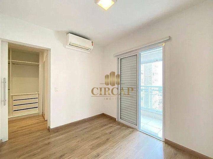 Apartamento à venda com 3 quartos, 145m² - Foto 7