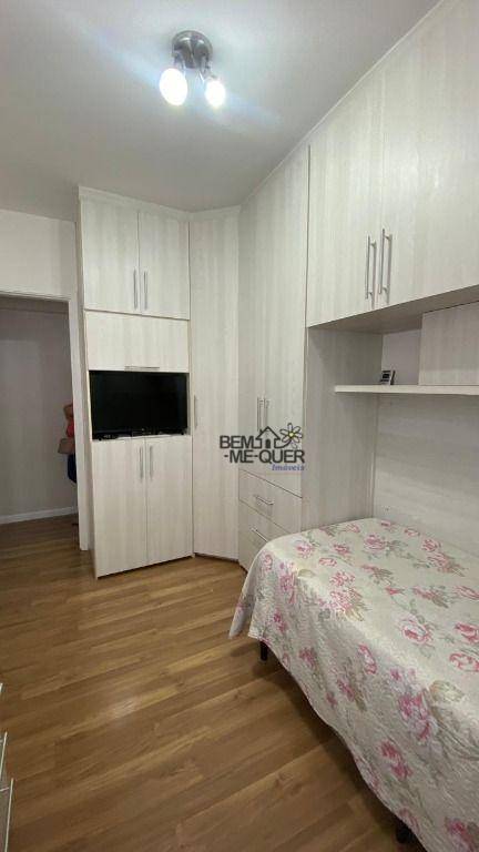 Apartamento à venda com 3 quartos, 74m² - Foto 13